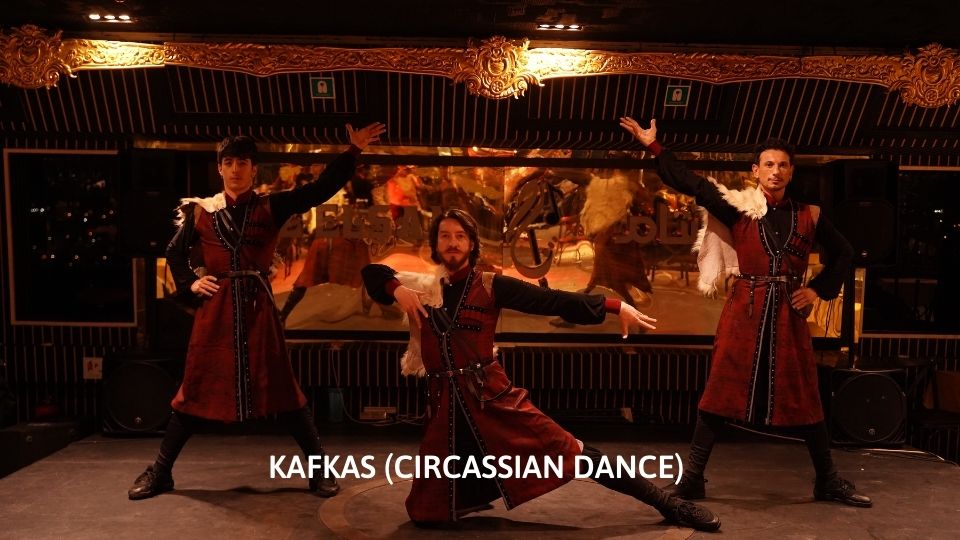 Bosphorus Cruise w/ Unlimited Soft Drinks + Turkish Show and Meeting Point