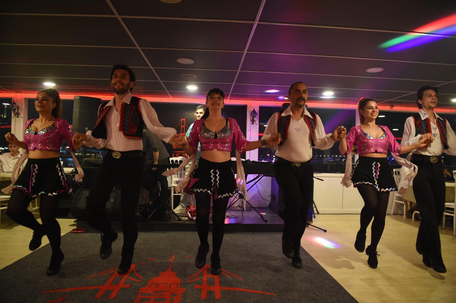 Bosphorus Cruise: Dinner + Unlimited Soft Drinks + Private Close to Show Table + Shows with Hotel Transfer